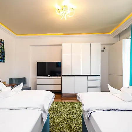 Star Light White Tower Appartement Mamaia